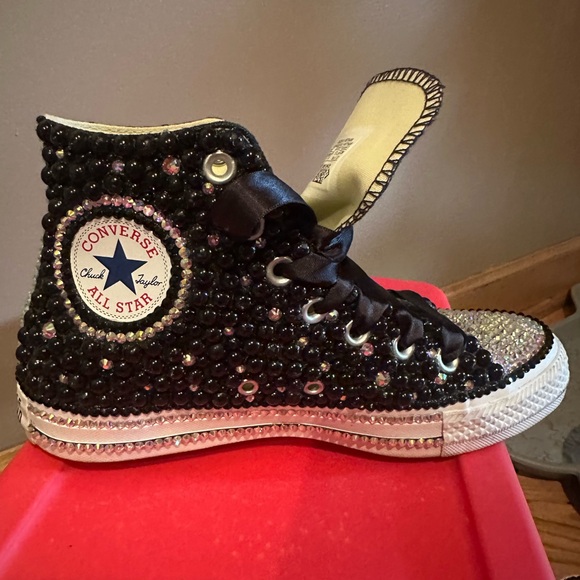 Custom bling converse woman’s 6/mens 4. - Picture 8 of 8